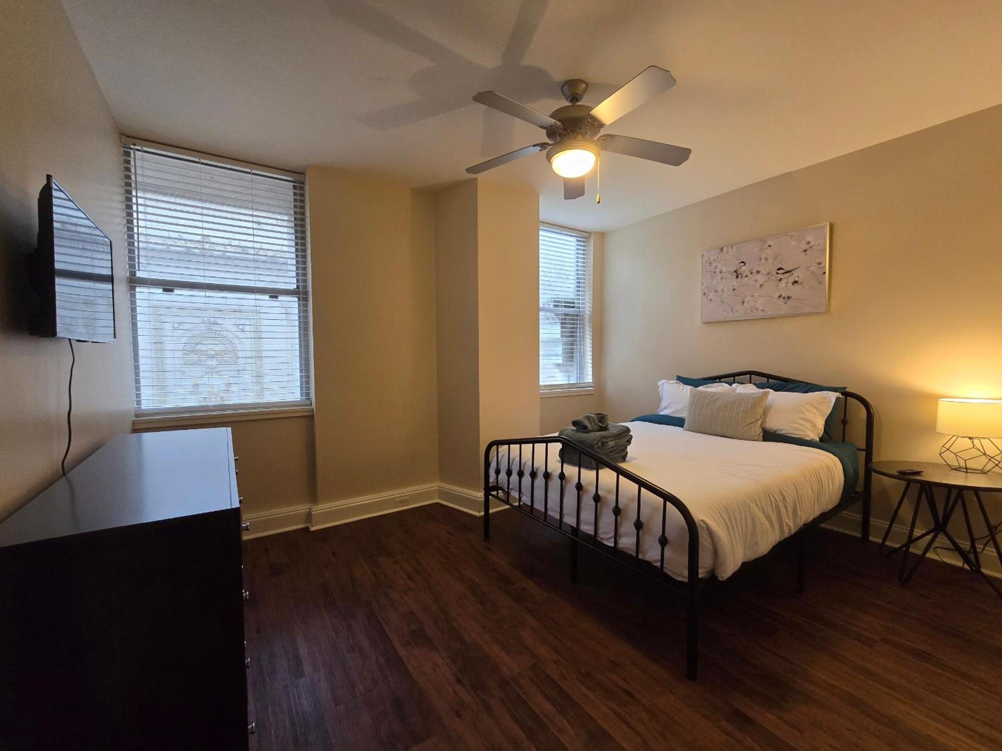 Amazing Condos Beautiful View 2 Blocks To French Quarter, Small Rooftop Pool, Gym, Seanger Theater, Super Dome, And Bourbon St New Orleans Cameră foto