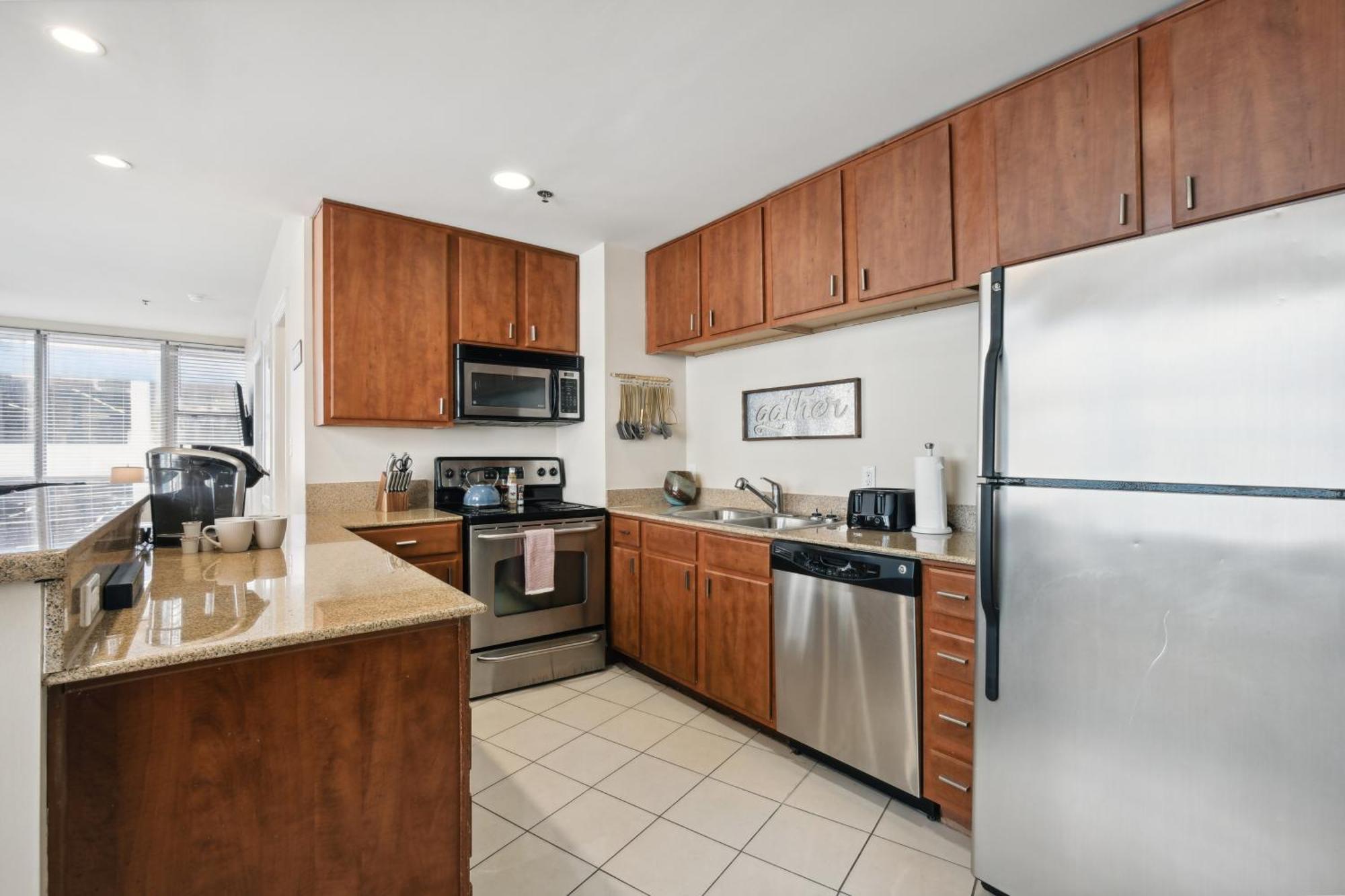 Amazing Condos Beautiful View 2 Blocks To French Quarter, Small Rooftop Pool, Gym, Seanger Theater, Super Dome, And Bourbon St New Orleans Cameră foto