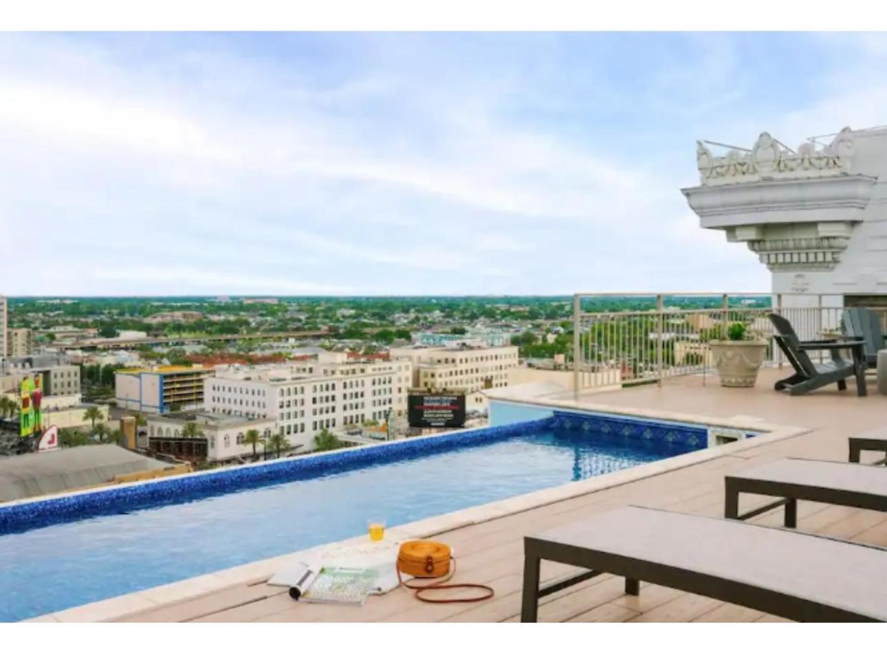 Amazing Condos Beautiful View 2 Blocks To French Quarter, Small Rooftop Pool, Gym, Seanger Theater, Super Dome, And Bourbon St New Orleans Exterior foto