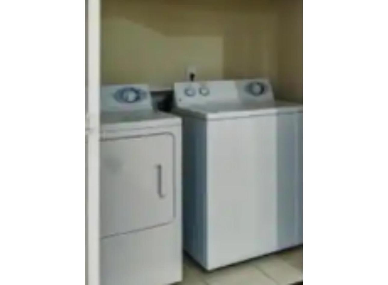 Amazing Condos Beautiful View 2 Blocks To French Quarter, Small Rooftop Pool, Gym, Seanger Theater, Super Dome, And Bourbon St New Orleans Cameră foto