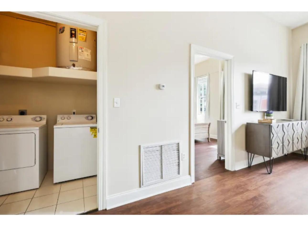 Amazing Condos Beautiful View 2 Blocks To French Quarter, Small Rooftop Pool, Gym, Seanger Theater, Super Dome, And Bourbon St New Orleans Cameră foto