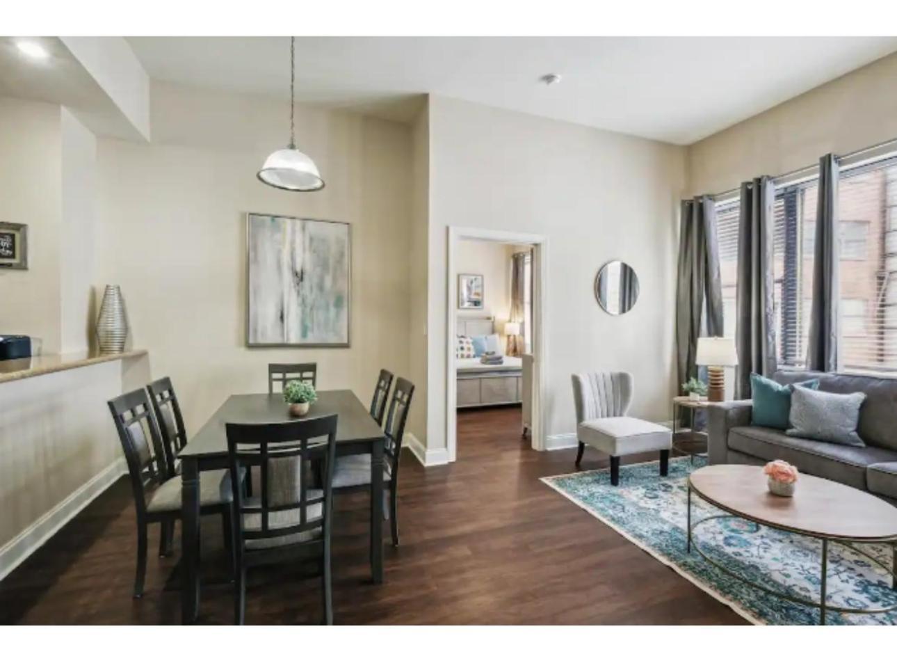 Amazing Condos Beautiful View 2 Blocks To French Quarter, Small Rooftop Pool, Gym, Seanger Theater, Super Dome, And Bourbon St New Orleans Cameră foto